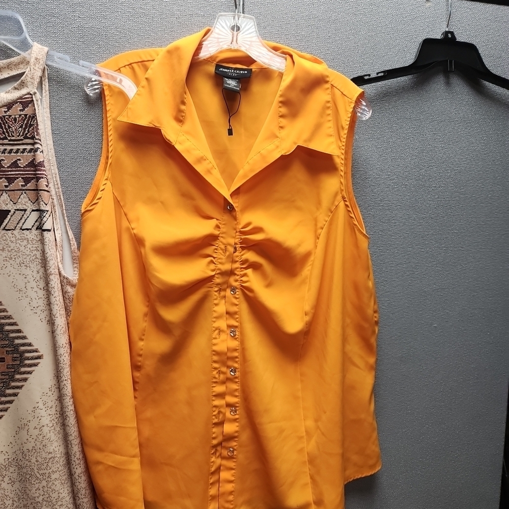 dressbarn Vibrant Orange Sleeveless Blouse